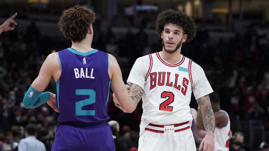 LaMelo Ball Sends Two-Word Message to Lonzo Ball After Injury Return