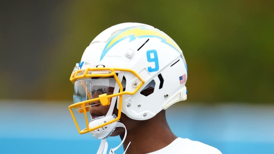 Is Los Angeles Chargers WR DJ Chark battling a new injury?